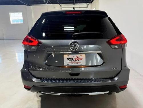 2018 Nissan Rogue S