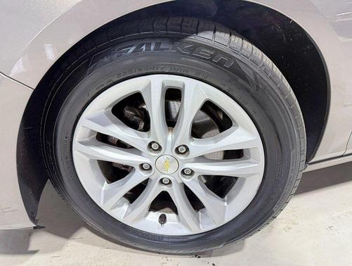 2017 Chevrolet Malibu 1LT