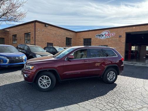 2019 Jeep Grand Cherokee Laredo