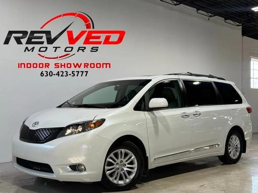 2017 Toyota Sienna XLE