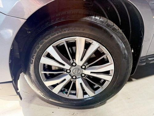 2019 Nissan Pathfinder S