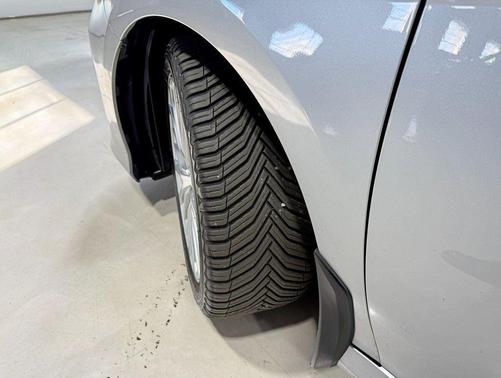 2020 Toyota Camry XLE