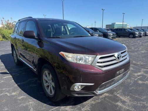 2013 Toyota Highlander SE