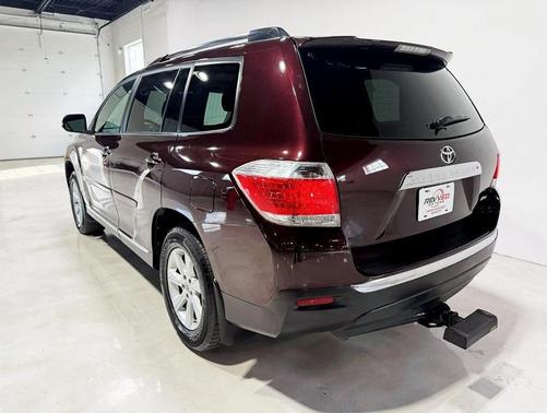 2013 Toyota Highlander SE