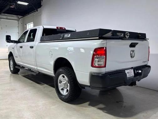 Bright White Clearcoat 2020 RAM 3500 Tradesman Crew Cab 4x4 8' Box