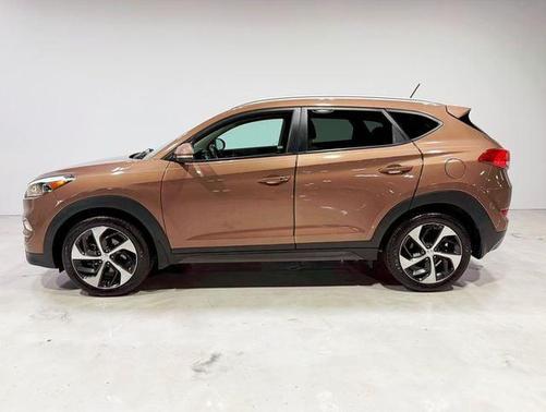 2016 Hyundai TUCSON Sport