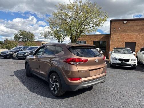 2016 Hyundai TUCSON Sport