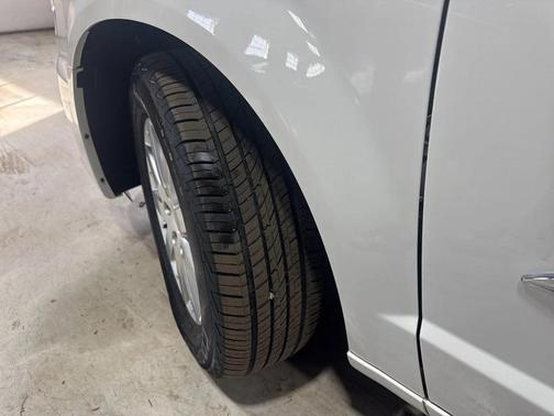 2012 Chrysler Town & Country Touring-L