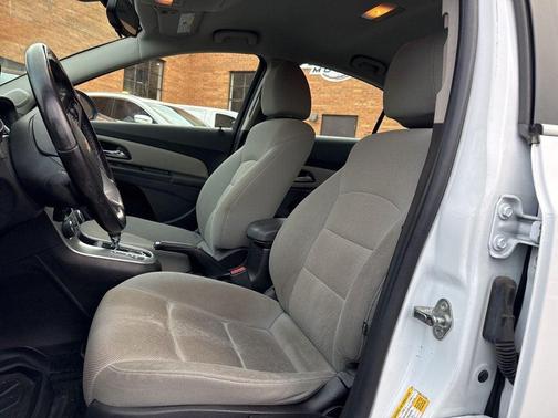 2014 Chevrolet Cruze 1LT