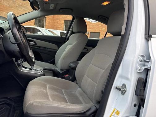 2014 Chevrolet Cruze 1LT