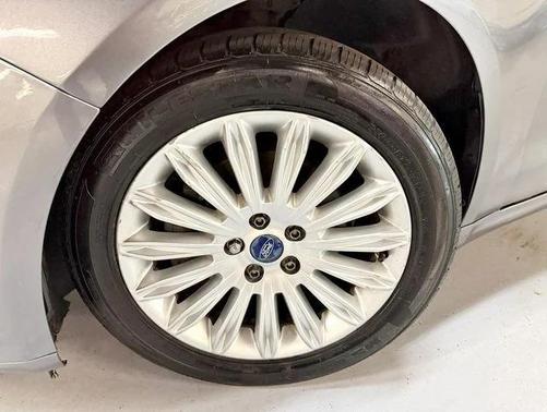 2014 Ford Fusion Hybrid SE