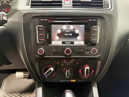 2011 Volkswagen Jetta SEL