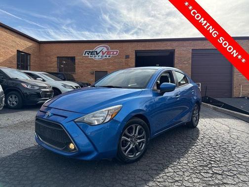 2020 Toyota Yaris Sedan LE