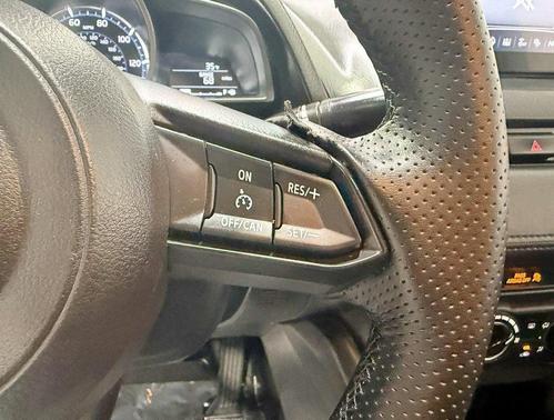 2020 Toyota Yaris Sedan LE