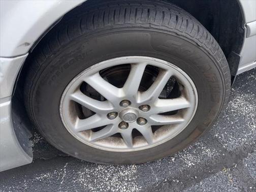 2001 Toyota Camry LE V6