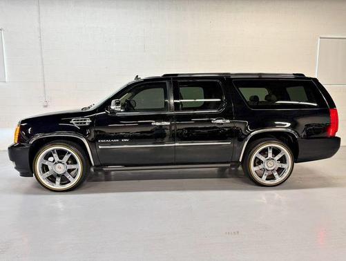 2011 Cadillac Escalade ESV Premium