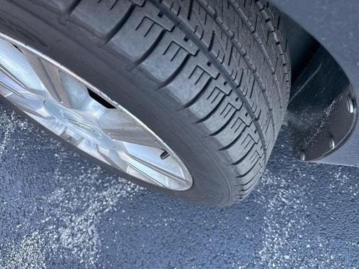 2010 Lincoln MKZ Base