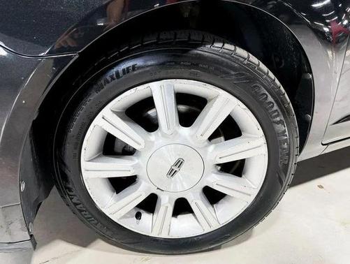 2010 Lincoln MKZ Base
