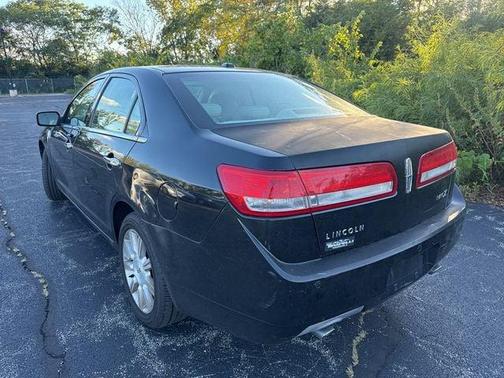 2010 Lincoln MKZ Base