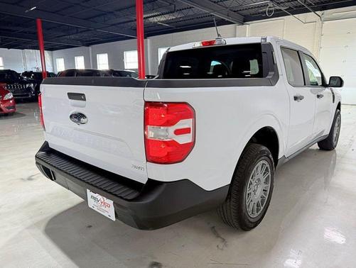 2022 Ford Maverick XL