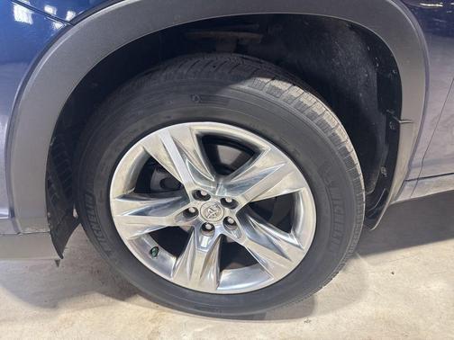 Nautical Blue Metallic 2014 Toyota Highlander Limited