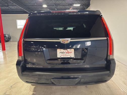 2019 Cadillac Escalade Premium Luxury