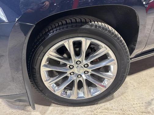 2019 Cadillac Escalade Premium Luxury