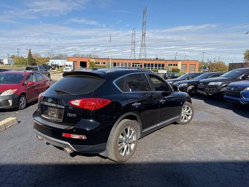 2017 INFINITI QX50 Base