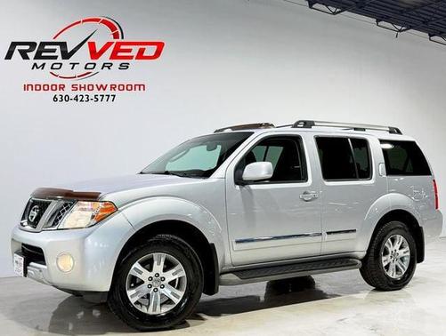 2008 Nissan Pathfinder LE