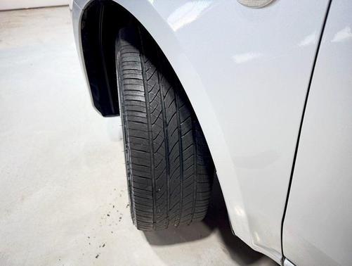 2017 Mercedes-Benz Metris Base