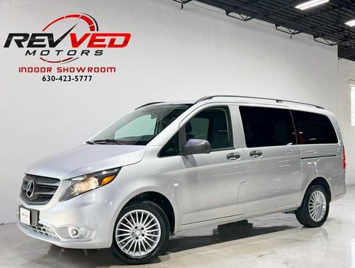 2017 Mercedes-Benz Metris Base