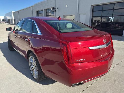 2013 Cadillac XTS Platinum
