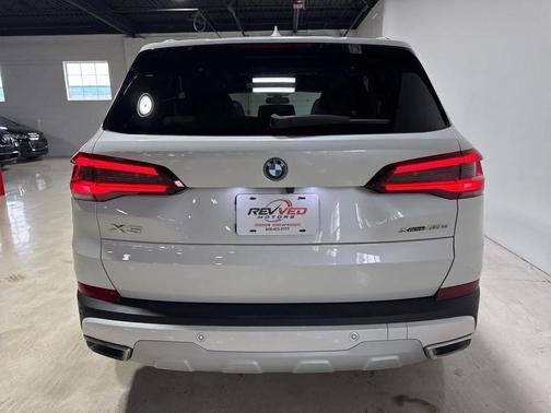 2023 BMW X5 PHEV xDrive45e