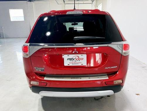 2015 Mitsubishi Outlander SE
