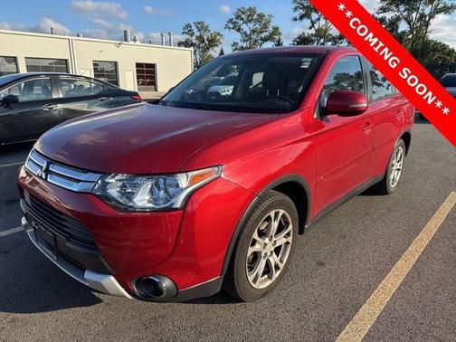 2015 Mitsubishi Outlander SE