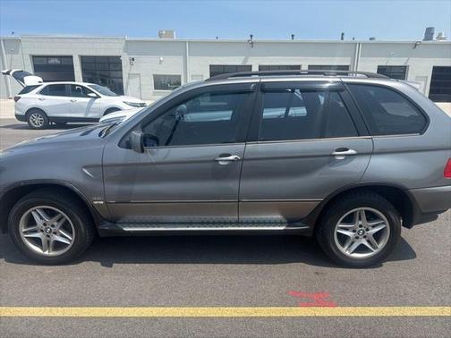 2005 BMW X5 3.0i