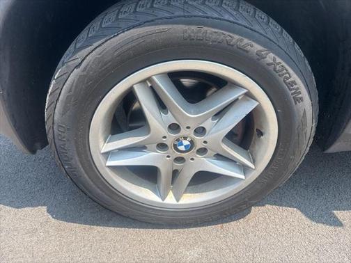 2005 BMW X5 3.0i