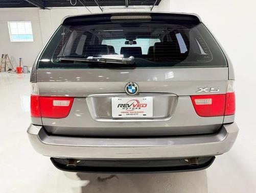 2005 BMW X5 3.0i
