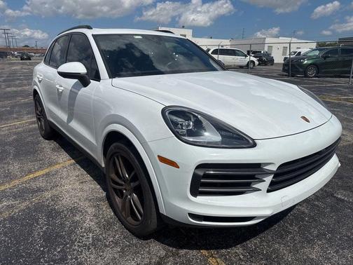 2022 Porsche Cayenne Platinum Edition