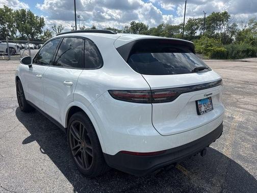2022 Porsche Cayenne Platinum Edition