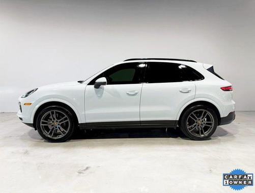 2022 Porsche Cayenne Platinum Edition