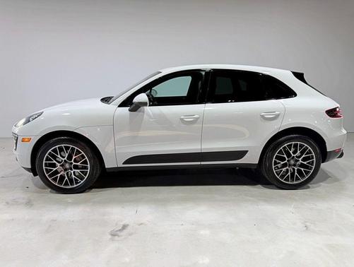 2017 Porsche Macan S