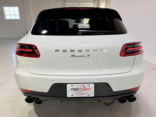 2017 Porsche Macan S