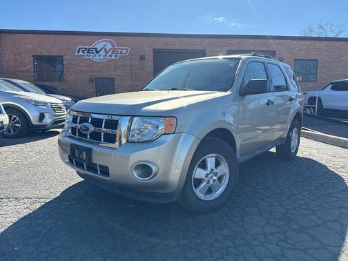 2010 Ford Escape XLS