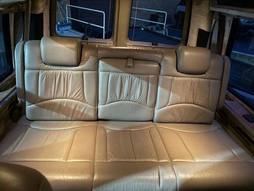 1999 Chevrolet Express 1500 Base