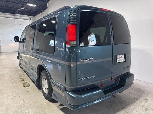 1999 Chevrolet Express 1500 Base
