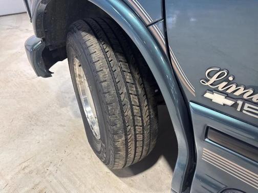 1999 Chevrolet Express 1500 Base