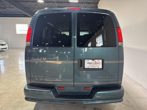1999 Chevrolet Express 1500 Base
