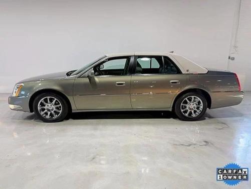 2011 Cadillac DTS Luxury Collection