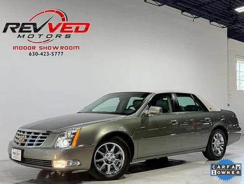 2011 Cadillac DTS Luxury Collection